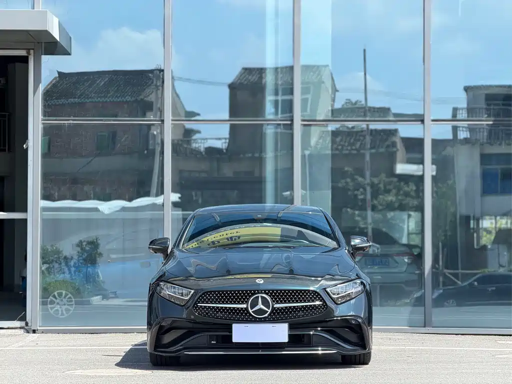 Mercedes-Benz CLS — миниатюра 2