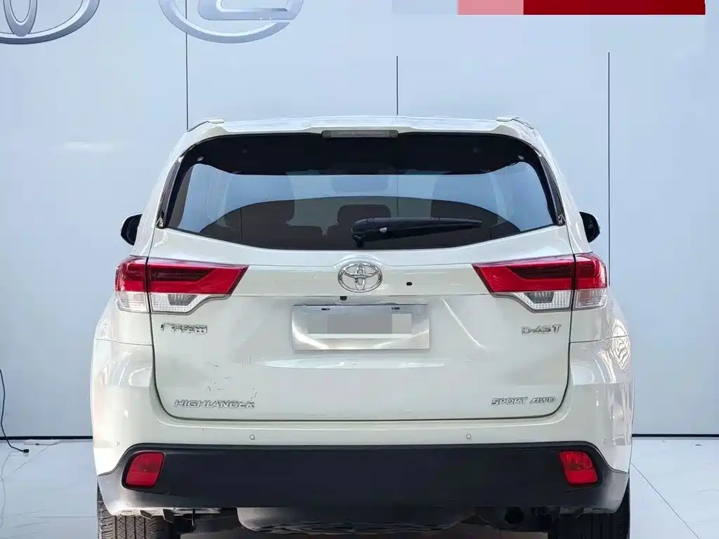 Toyota Highlander — миниатюра 8