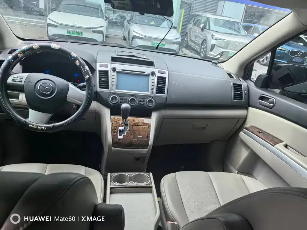 Mazda 8 — миниатюра 5