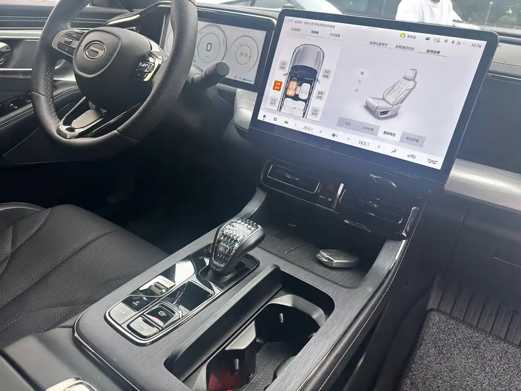 GAC Motor Trumpchi ES9 — миниатюра 10