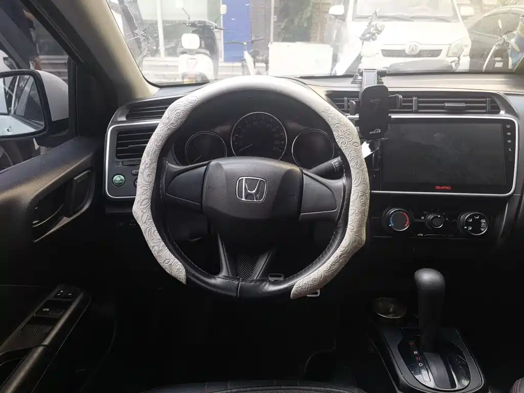 Honda City — миниатюра 11