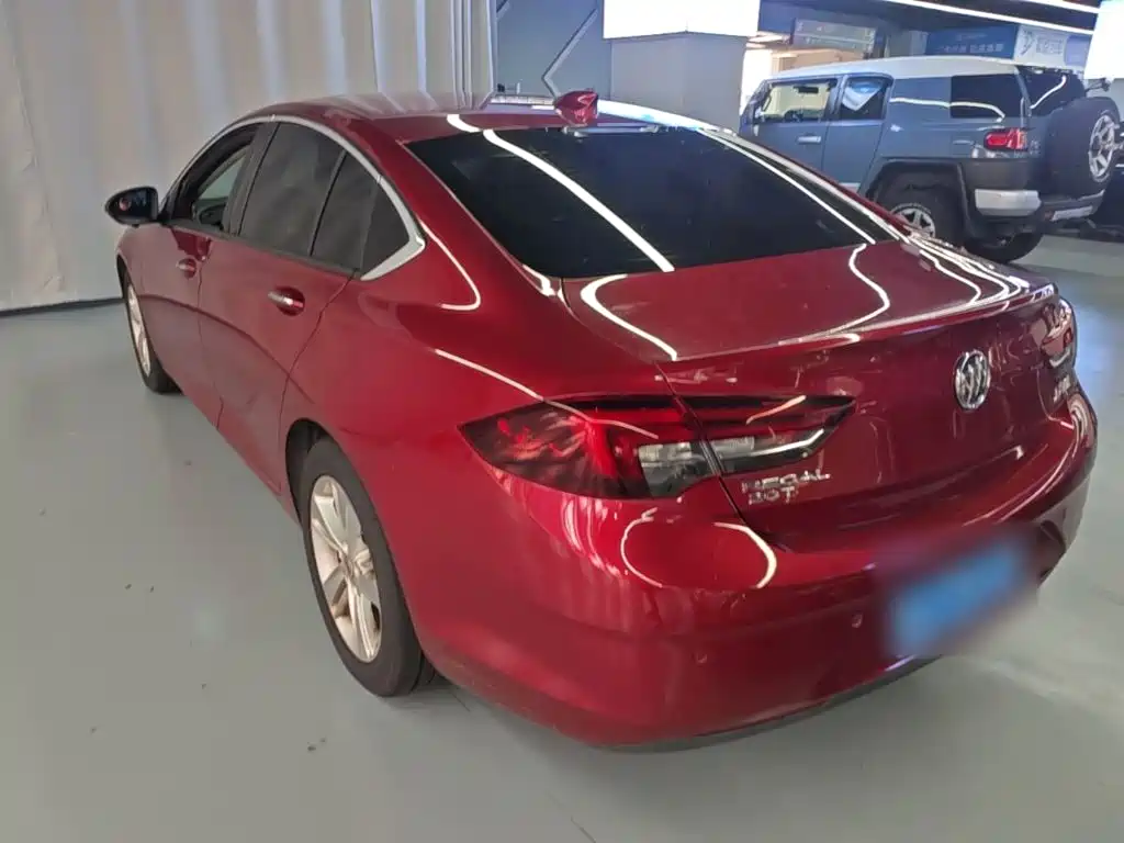 Buick Regal — миниатюра 5