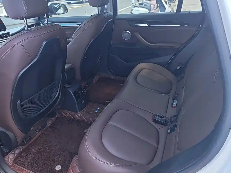 BMW X1 New Energy — миниатюра 11