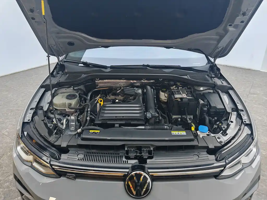 Volkswagen Golf — миниатюра 12