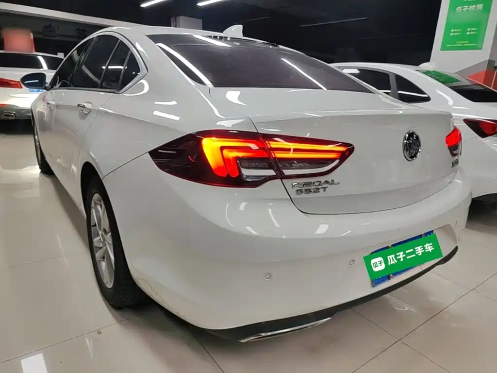 Buick Regal — миниатюра 5