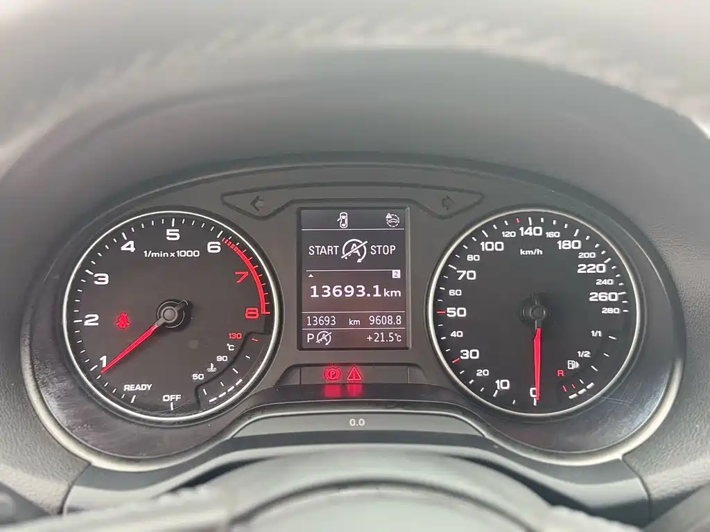 Audi Q2L — миниатюра 13