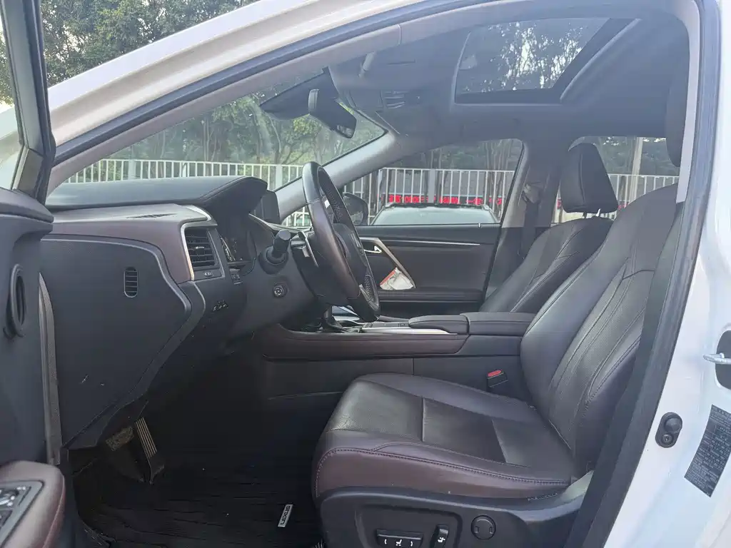 Lexus RX — фотографии объявления, Фото 10