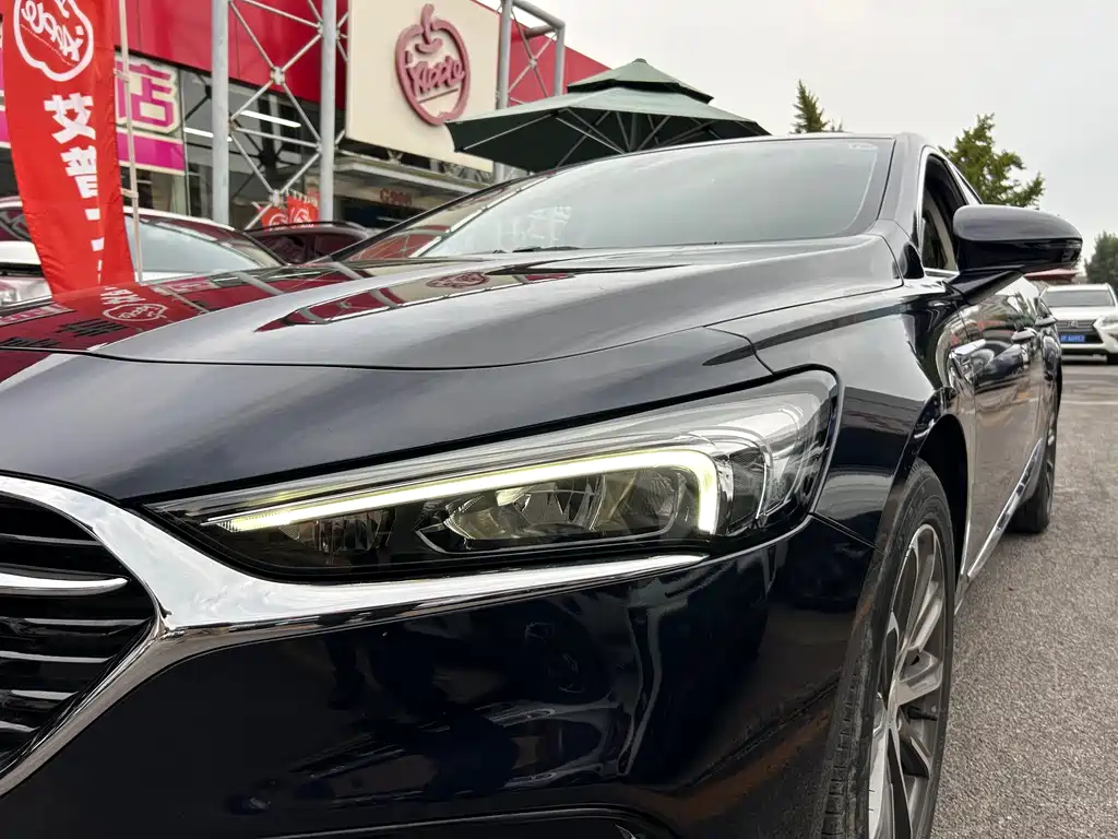 Buick LaCrosse — миниатюра 5
