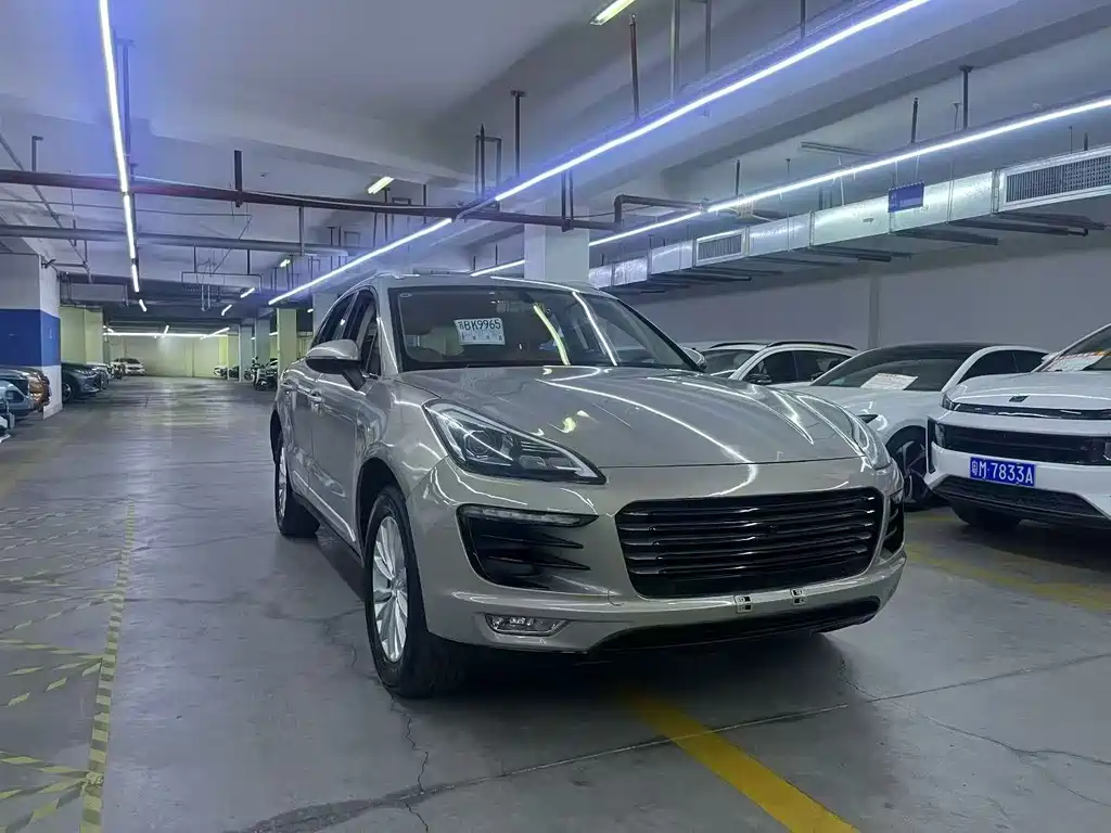 ZOTYE SR9