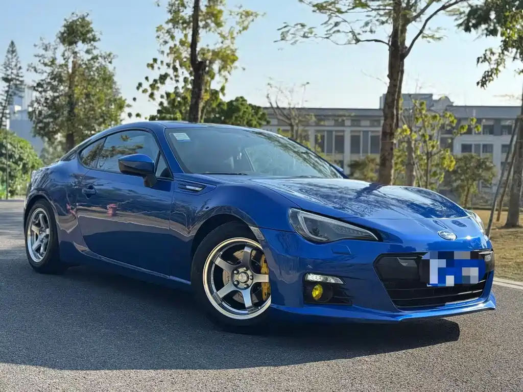 Subaru BRZ — миниатюра 3