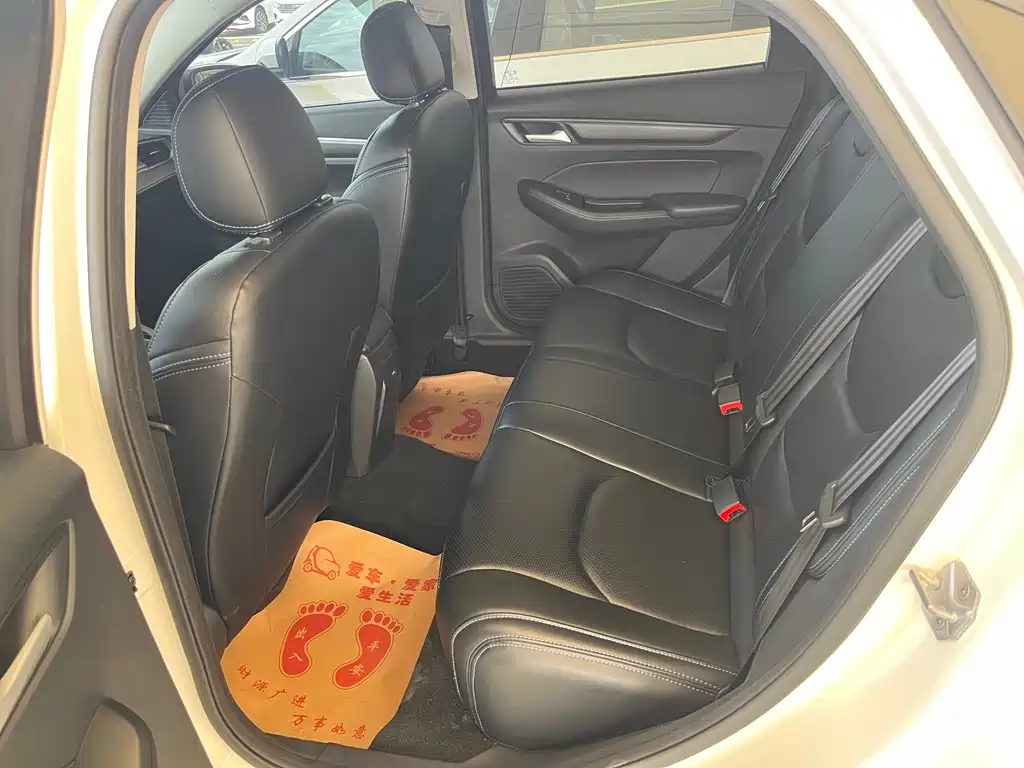 Ford Escort 2021 1.5L AT