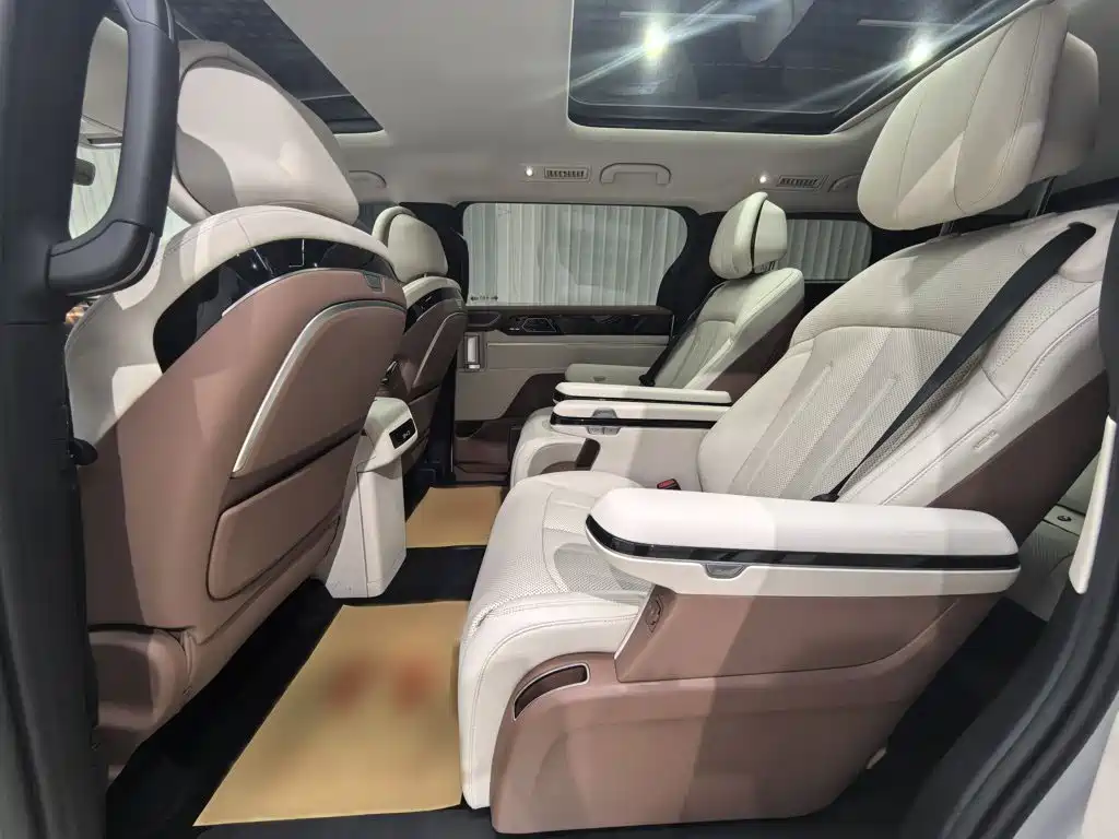 BYD Xia — миниатюра 13