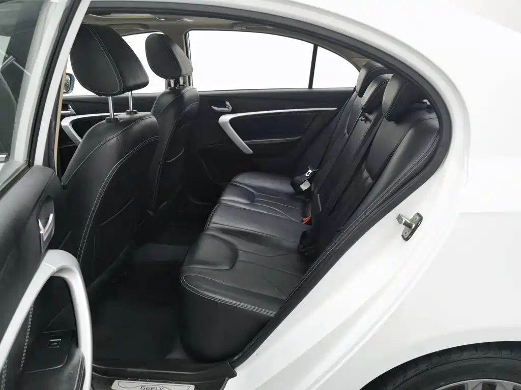 Geely Emgrand — миниатюра 15