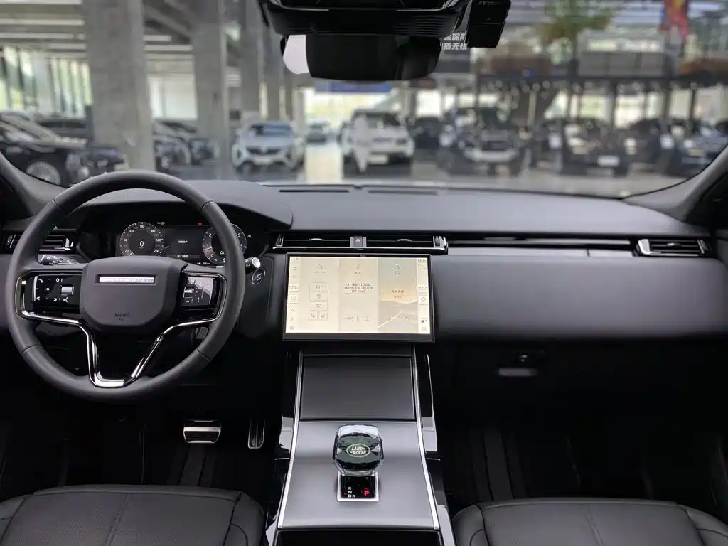 Land Rover Velar — миниатюра 16