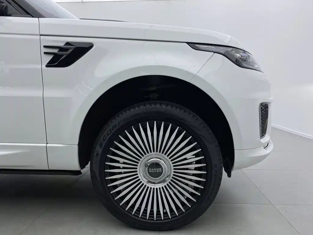 Land Rover Sport — миниатюра 8
