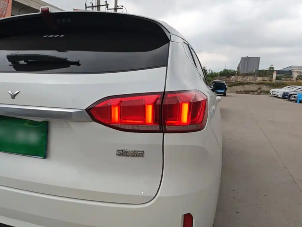 Wey Wey VV6 — миниатюра 8