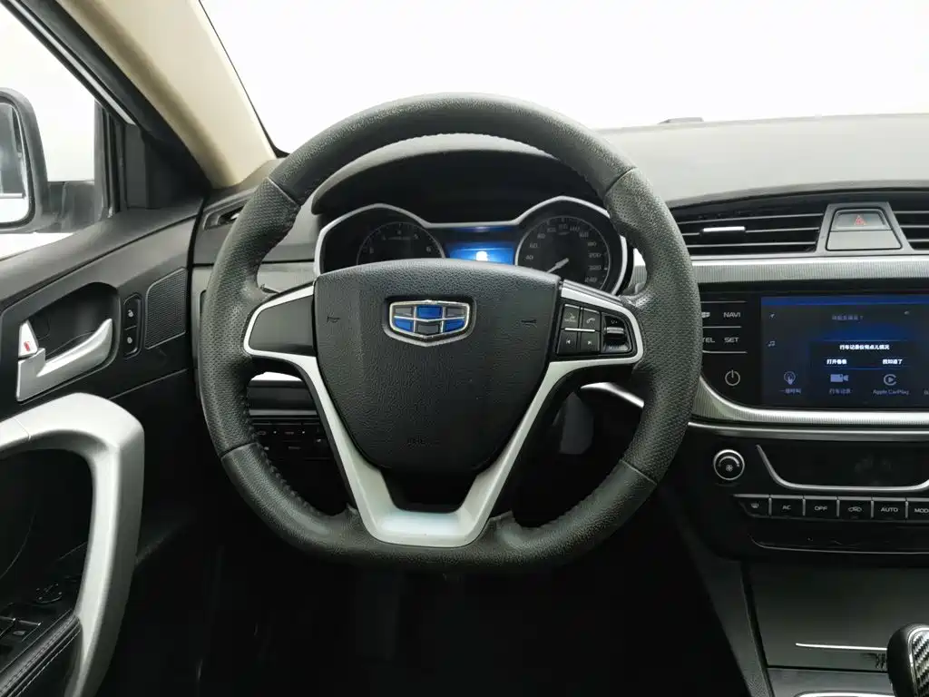 Geely Emgrand — миниатюра 11