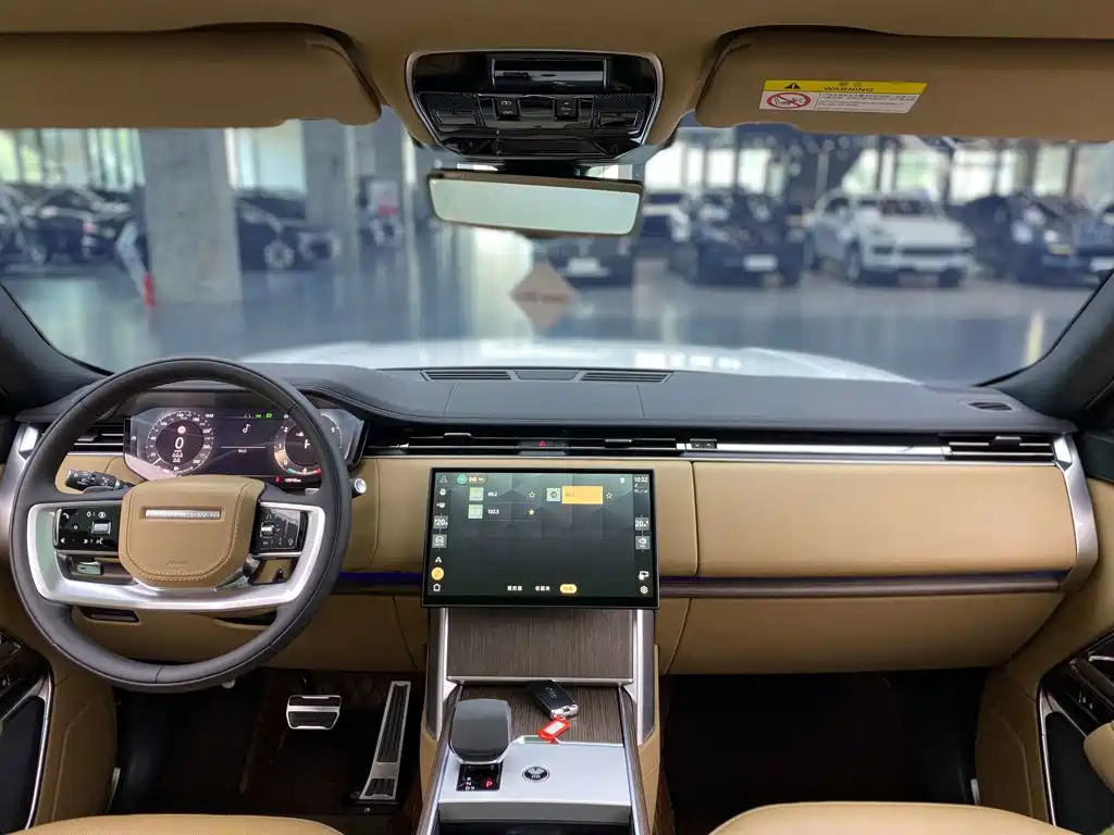 Land Rover Range Rover — миниатюра 15