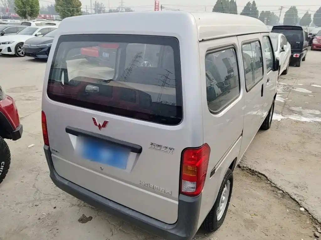 Wuling Zhiguang — миниатюра 7