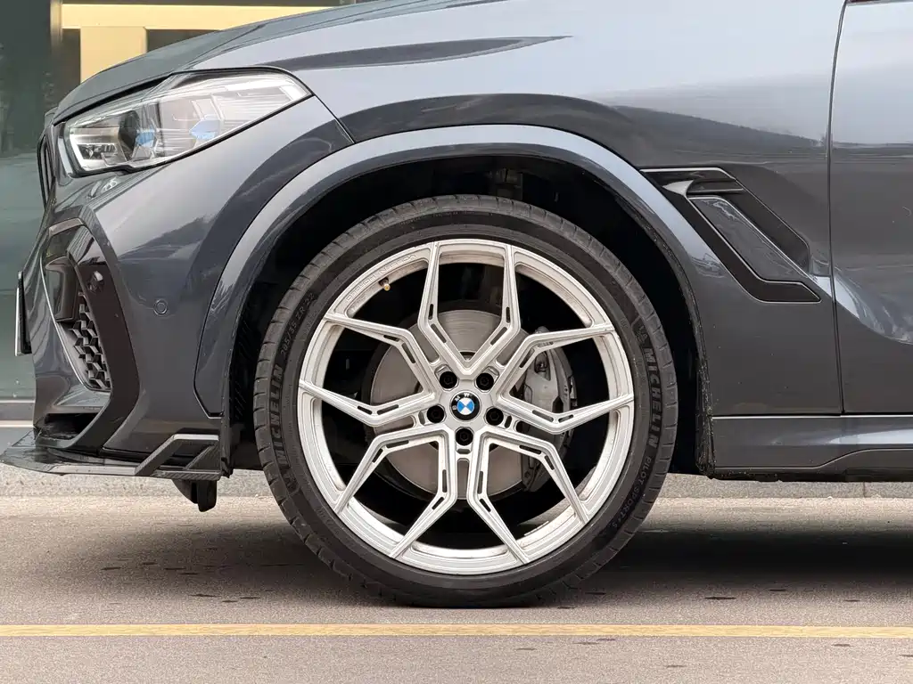 BMW X6 — миниатюра 3