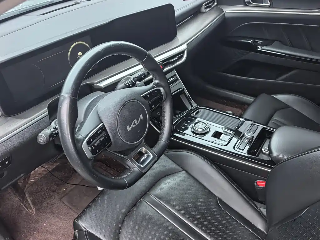 Kia K5 — миниатюра 9