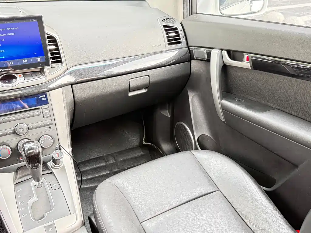 Chevrolet Captiva — миниатюра 19