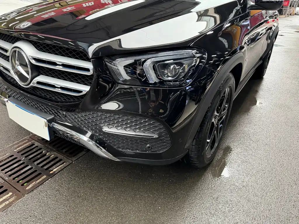 Mercedes-Benz GLE (Import) — миниатюра 32