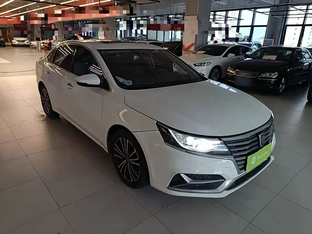 Roewe i6 Classic — миниатюра 4