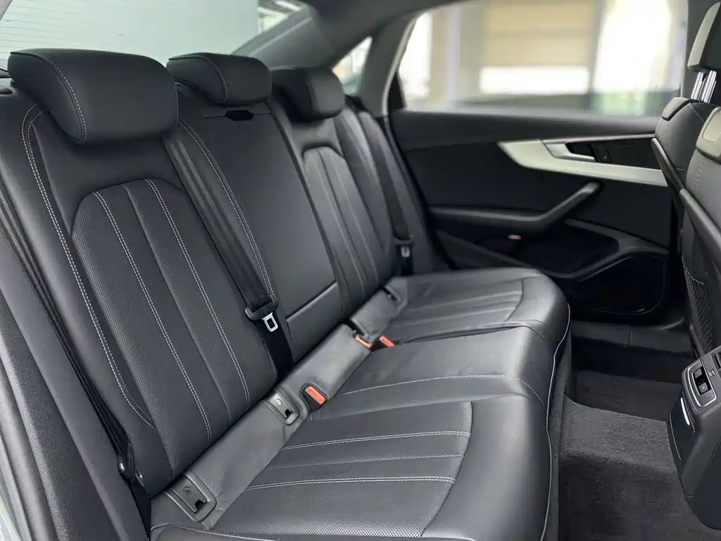Audi A4L — миниатюра 23