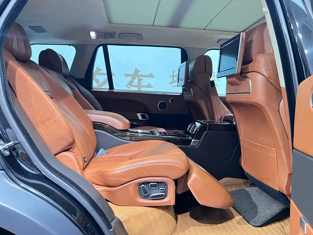Land Rover Range Rover — миниатюра 10