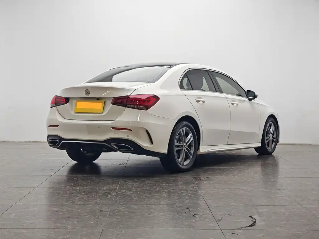 Mercedes-Benz A-Class — миниатюра 3