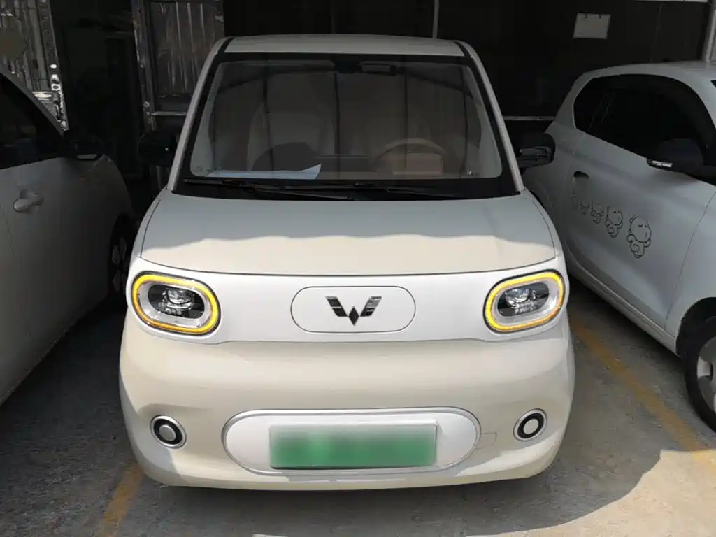 Wuling MINIEV — миниатюра 3