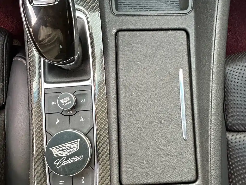 Cadillac CT5 — миниатюра 25