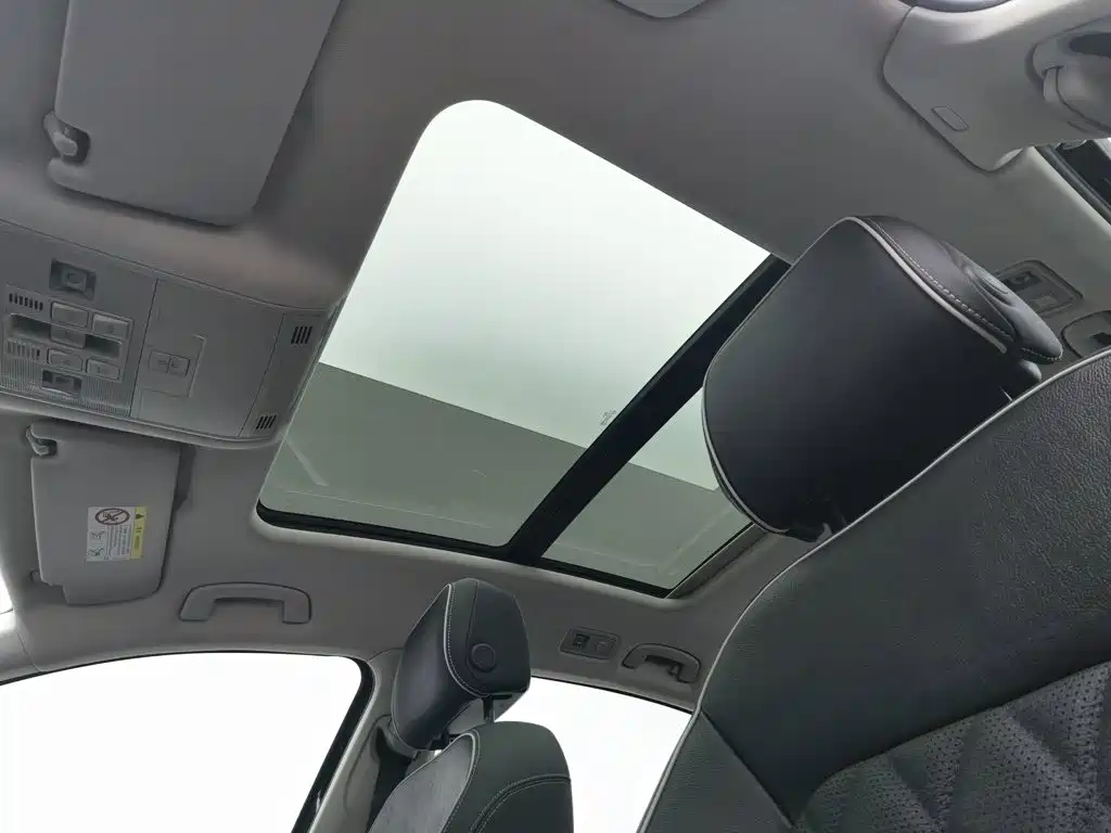 Volkswagen Magotan PHEV — миниатюра 14