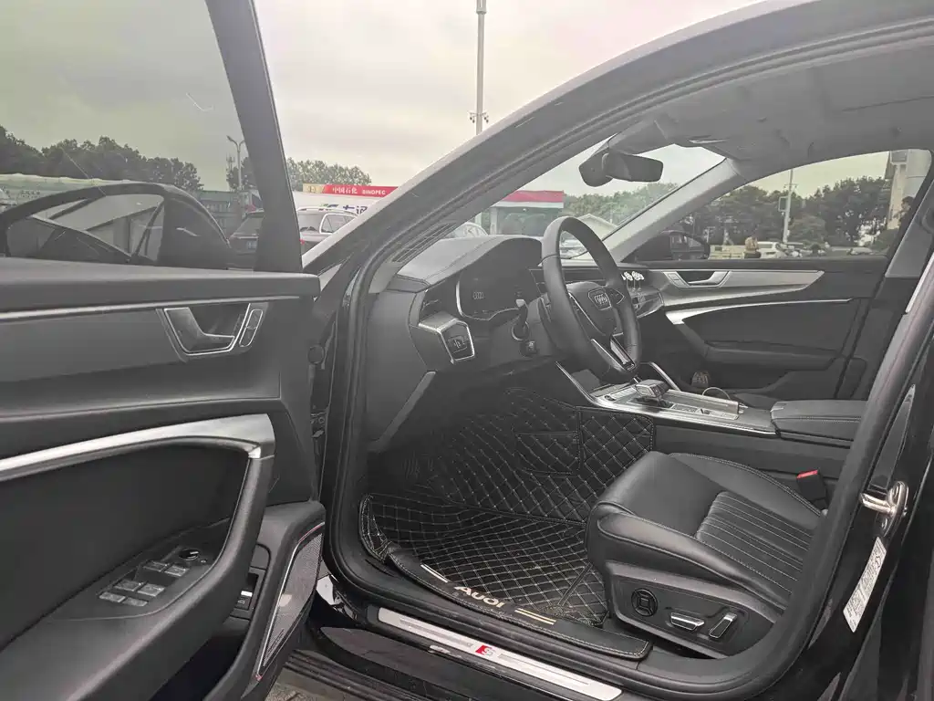 Audi A6L — миниатюра 3