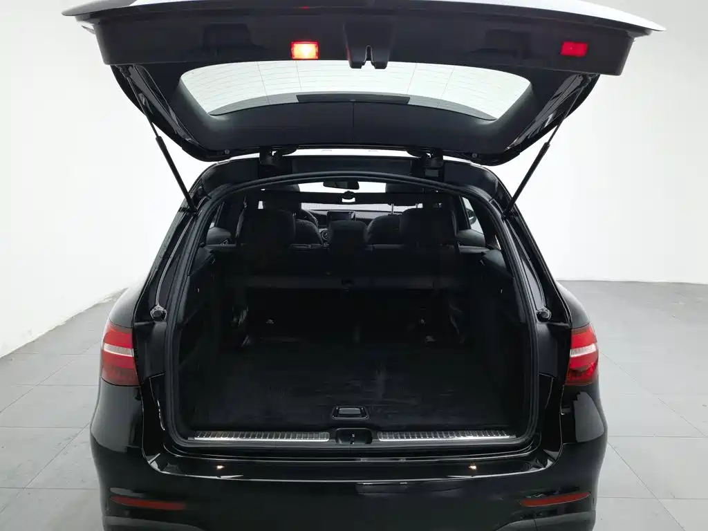 Mercedes-Benz GLC — миниатюра 16