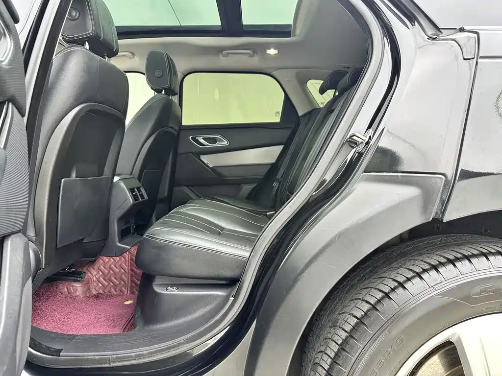 Land Rover Velar — миниатюра 6