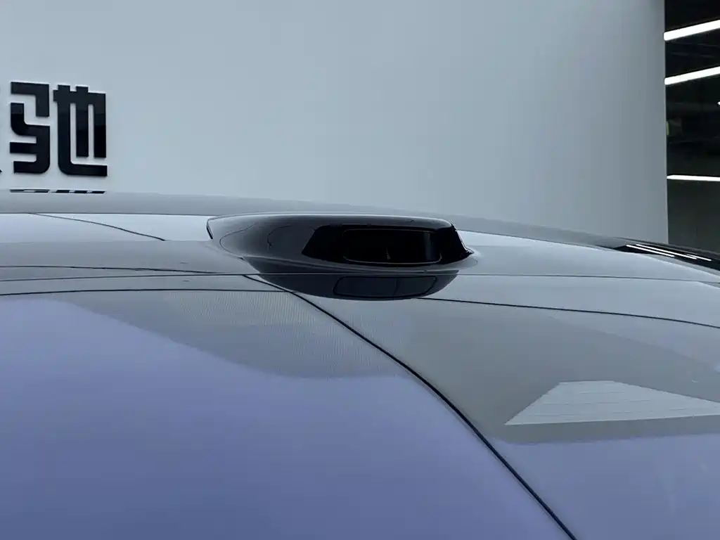 Li Auto Li MEGA — миниатюра 7