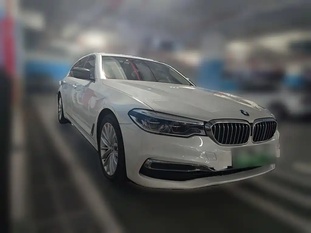 BMW 5 Series New Energy — миниатюра 25