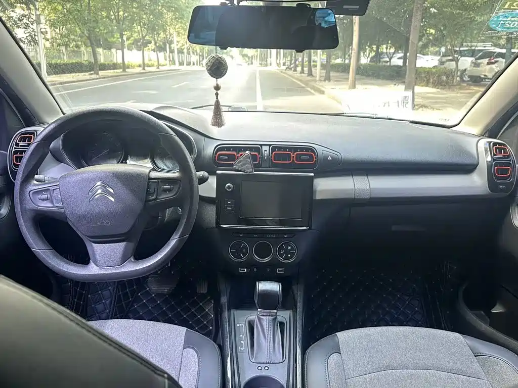 Citroen C3-XR — миниатюра 5