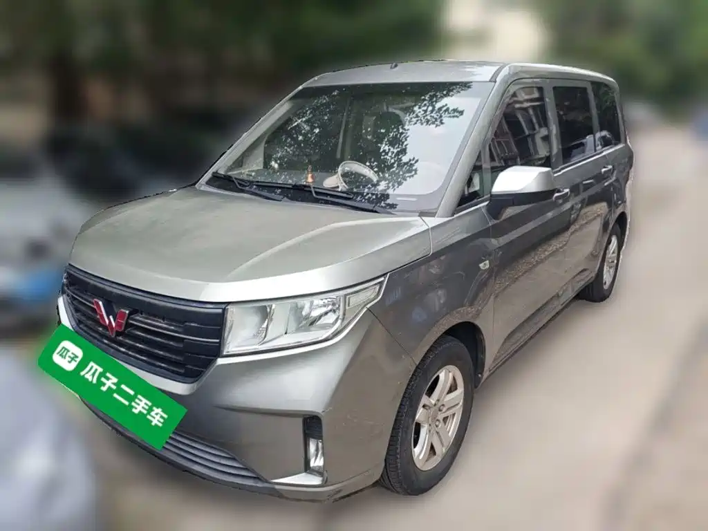 Wuling Hongguang PLUS — миниатюра 2