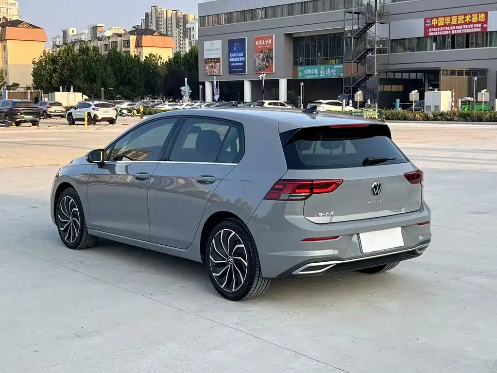 Volkswagen Golf — миниатюра 6
