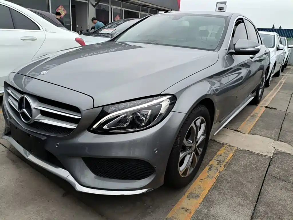 Mercedes-Benz C-Class — миниатюра 2