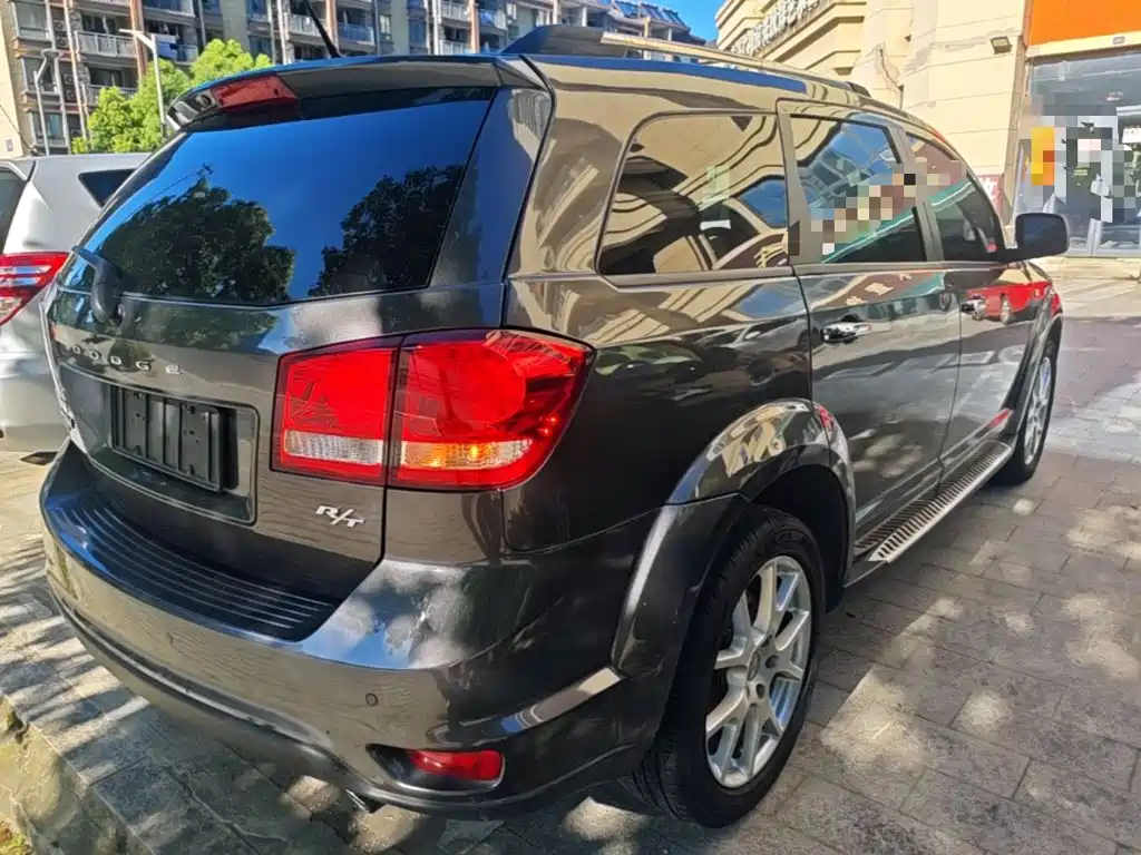 Dodge Journey — миниатюра 7