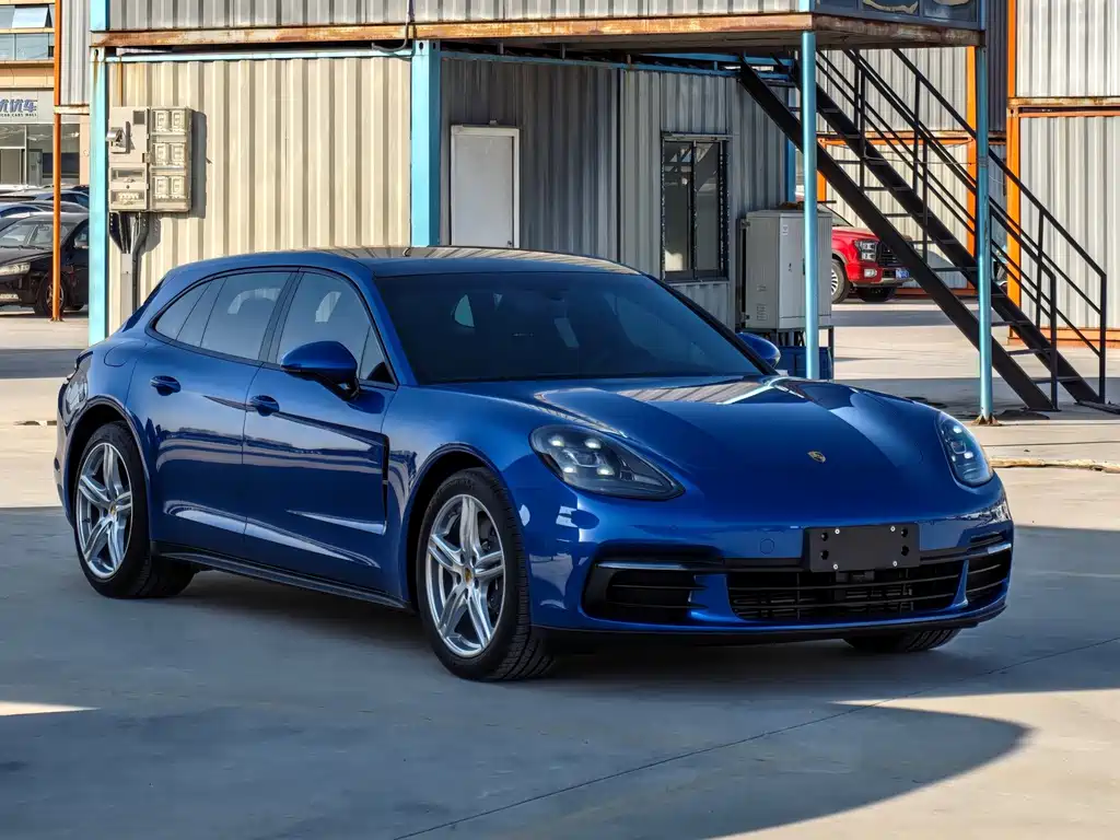 Porsche Panamera 2017 Panamera 4 Sport Turismo 3.0T
