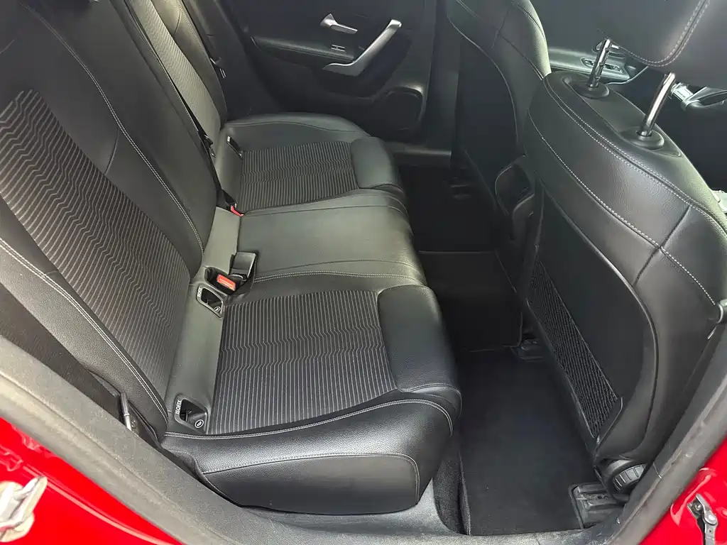 Mercedes-Benz A-Class (Import) — миниатюра 18