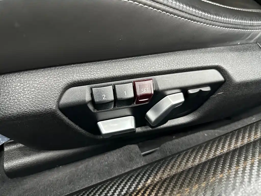 BMW M4 2018 M4 CS