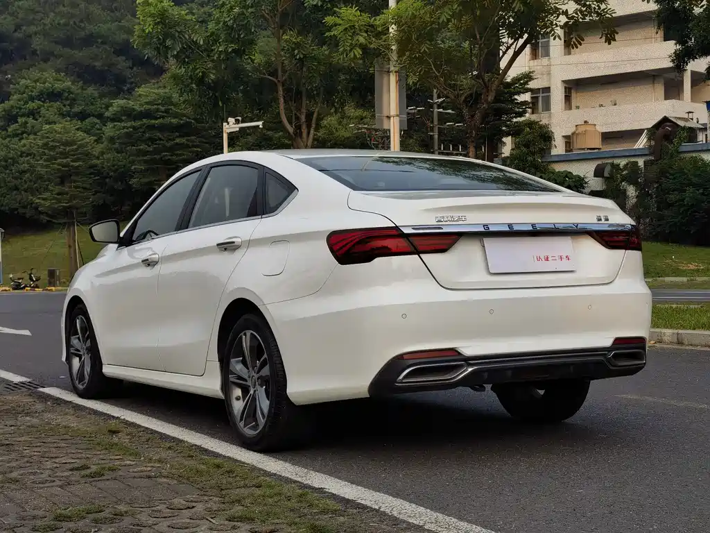Geely Binrui — миниатюра 6