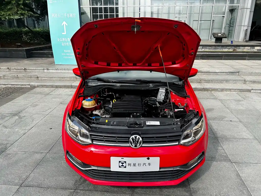Volkswagen Polo — миниатюра 6