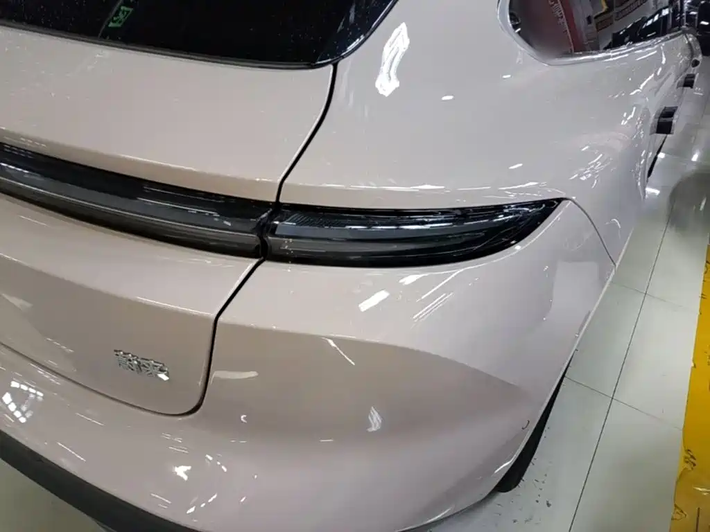 NIO ET5T — миниатюра 8